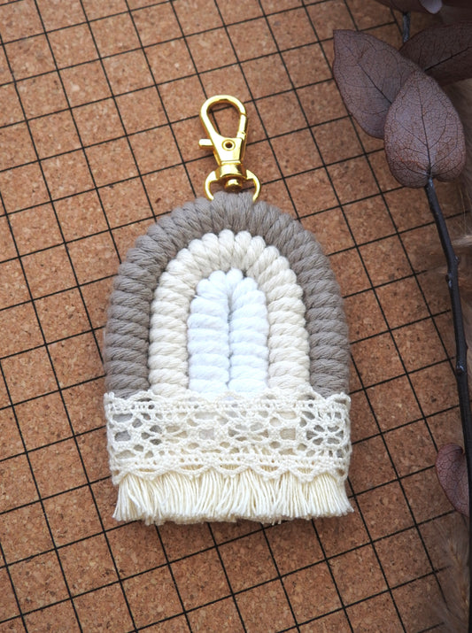 Regenbogen-Anhänger "S"