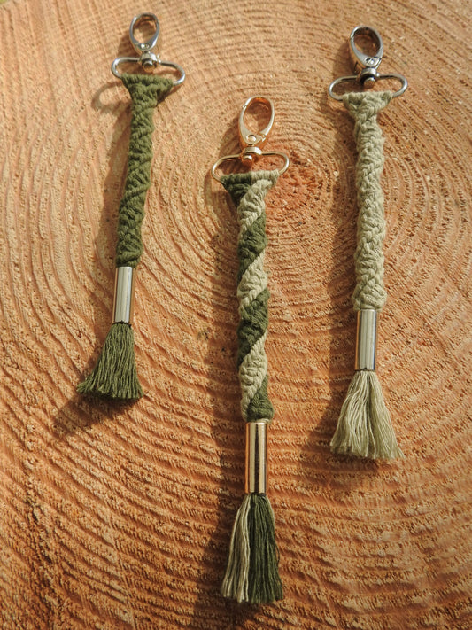 Anhänger "Twister" Grün