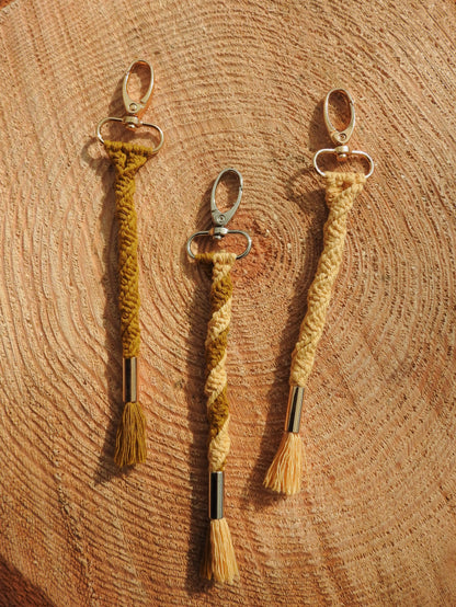 Anhänger "Twister" Gelb