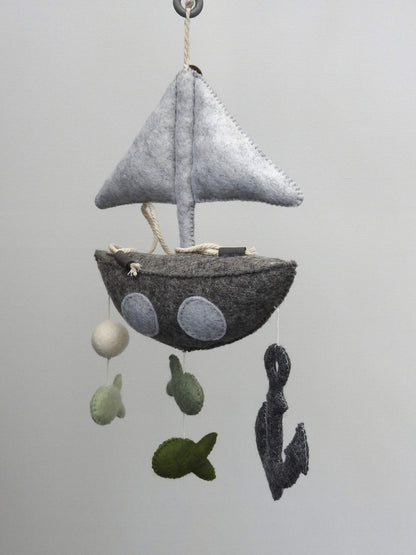 Mobile Boot "Anker lichten"