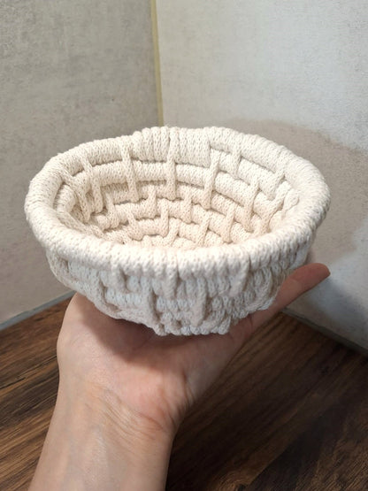 Makramee-Schale klein