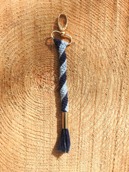 Anhänger "Twister" Blau