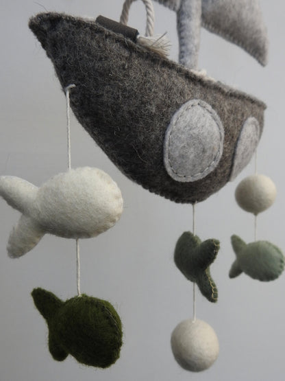 Mobile Segelboot "Ahoi"